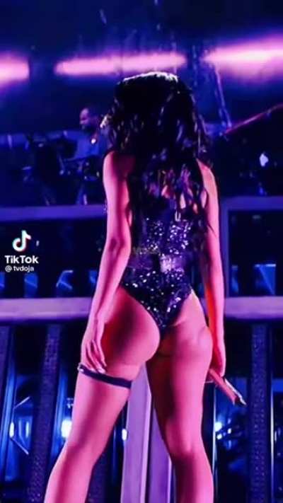 Doja curve<wbr>s🍑🖤🖤🔥