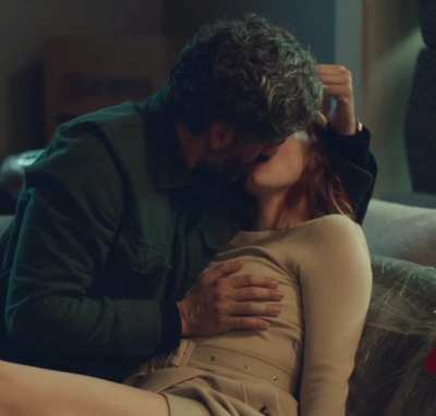 Jessica Chastain - Grabbing the plot in 'Scenes From A Marriage' S1E4