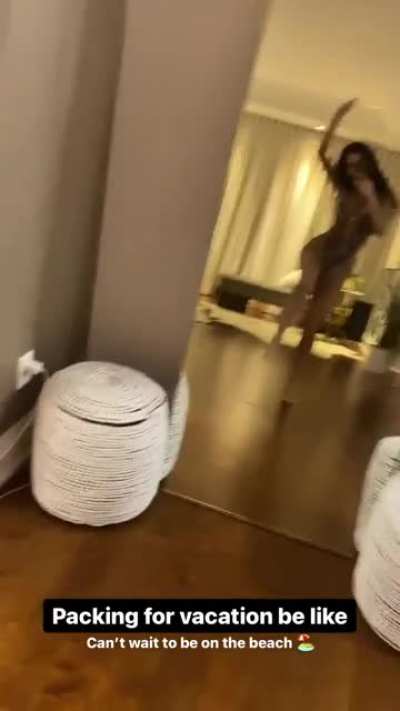 ‎
