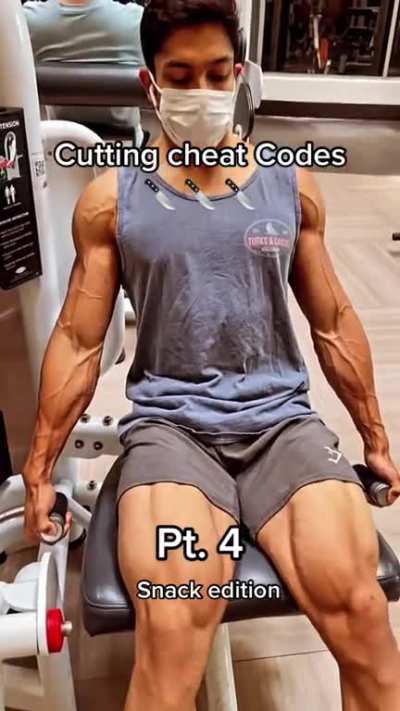 Is this guy natural or juiced? Insta-Radinrana.fit