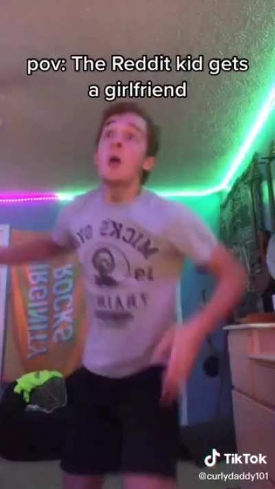 Inaccurate redditors wouldn’t fortnite dance