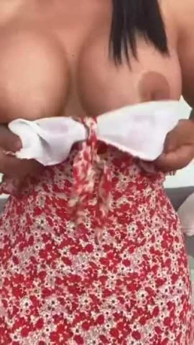 Borned in 1981, would you still let me ride your cock ?