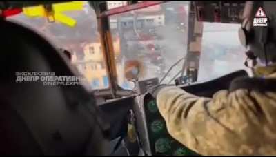 Video of the flight of Ukrainian helicopters to the blocked Mariupol to the defenders of 