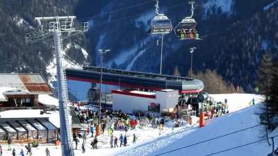 Cable-Car Station