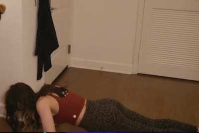 Chrissy Pushups