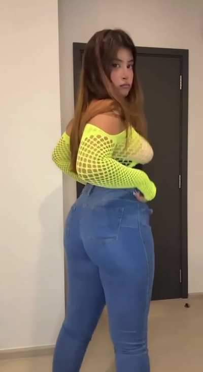 Does BBC love fat ass in jeans?