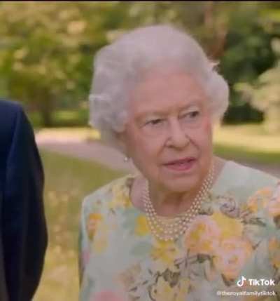 The queen dies inside