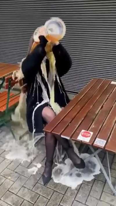 Может по пивас<wbr>ику?
