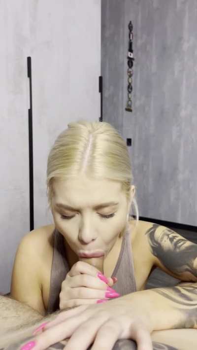 My ex didn’t like his cock sucked, so I sucked off his brother