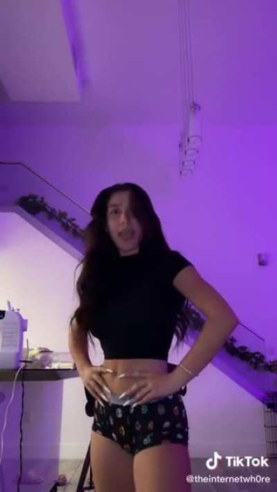 Azz