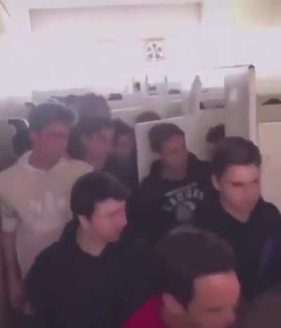 isso ja aconteceu na sua escola?