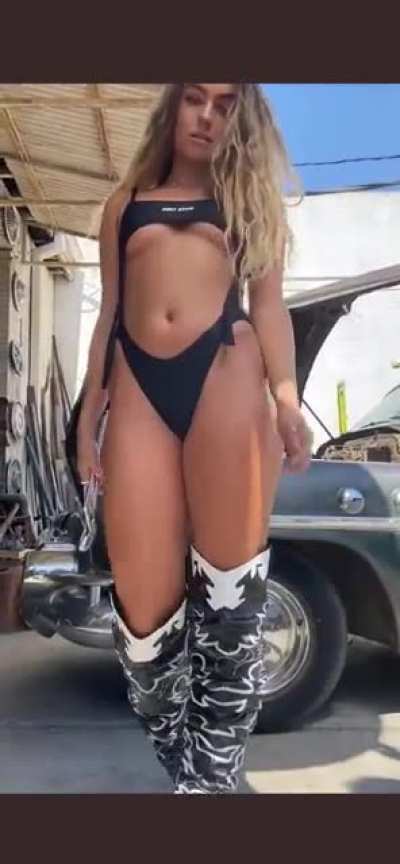 😏😏