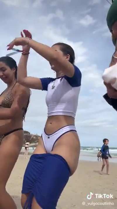 Mel Maia