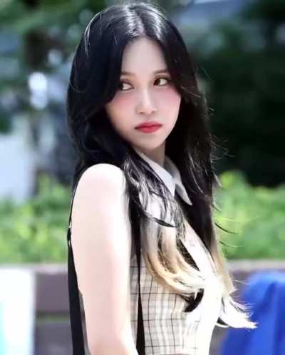 220903 Mina