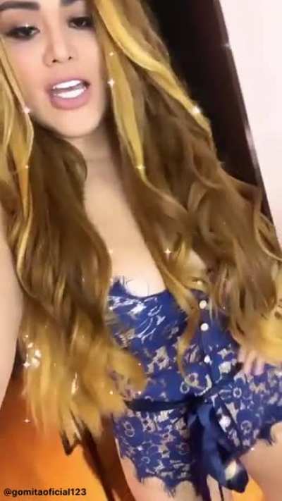Su pezon 🤤🤤🤤 no es edita esto lo subió a Instagram y a los 2 minutos lo borro