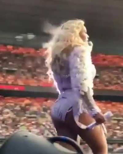 Banging ass