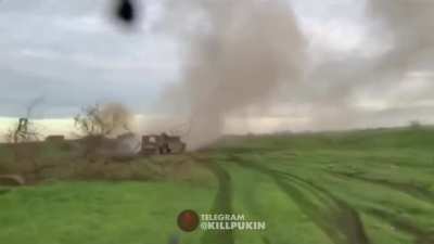 Ukrainian HMMWV's during an assault reportedly in Kherson region.