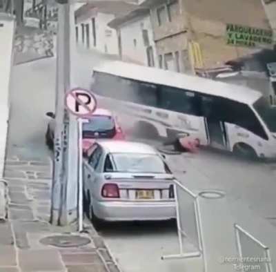 The sign clearly indicates “no parking”