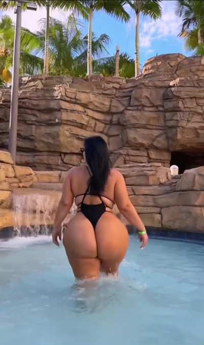 Shes definitely gonna need a big ass dick 😂
