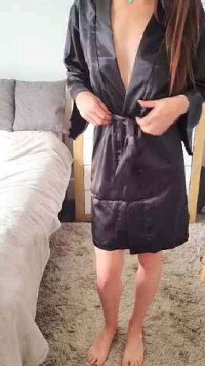 Put a petite milf on your to do list today.