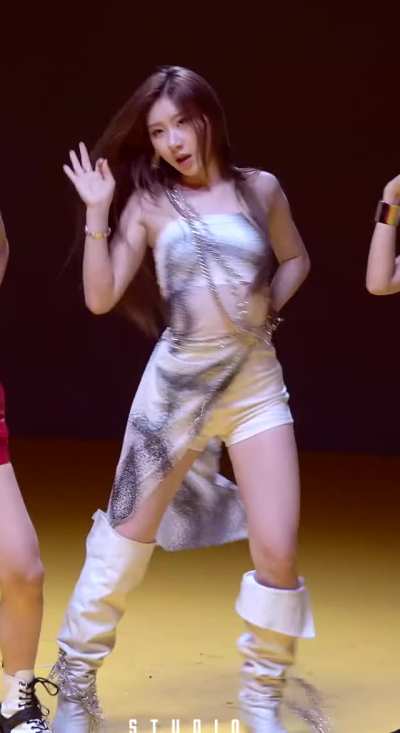 ITZY - Chaeryeong