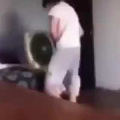 BeelcitosMemes - Video #3979