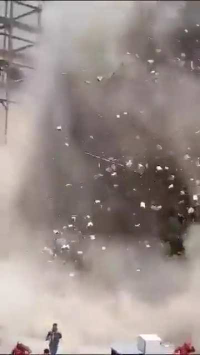Demolition of illegitimate buildings in Tehran went wrong, killing some people including two police officers, Sunday, 6 August 2023