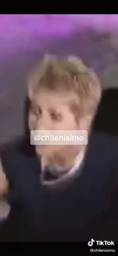 Con los huevos con aceite me acorde de este otro clásico.
