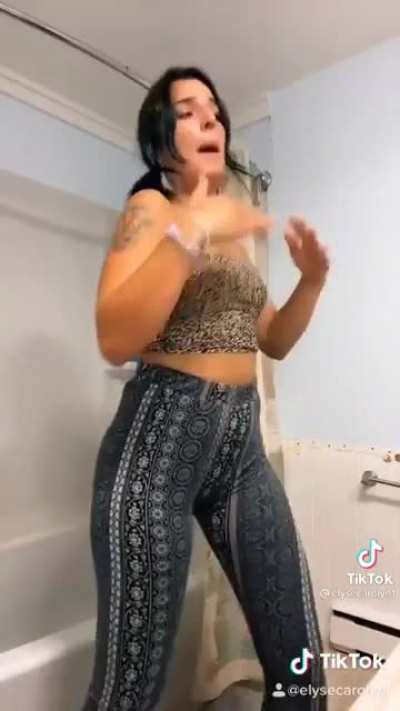 @elysecarolyn1