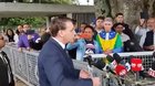 Bolsonaro, hoje, em frente ao Palácio da Alvorada: “Eu sou a Constituição”