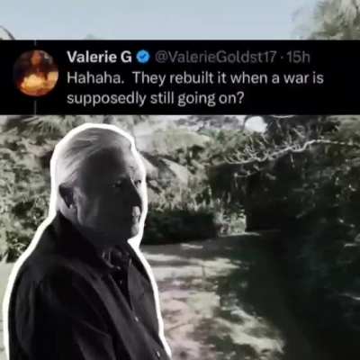 David Attenborough explores the Twitter Jungle
