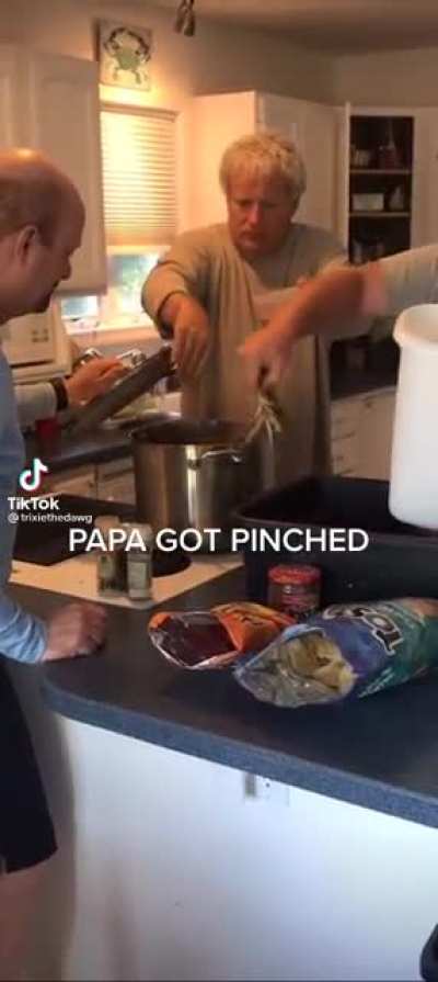 Don’t fuck wit crabs
