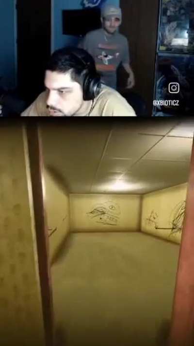 It Sees You