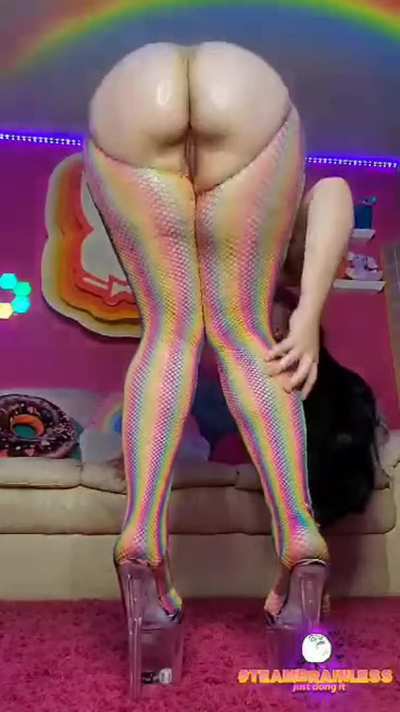 U GOONING TO MY OILED ASS? LET ME KNOW! 😱🌈💦