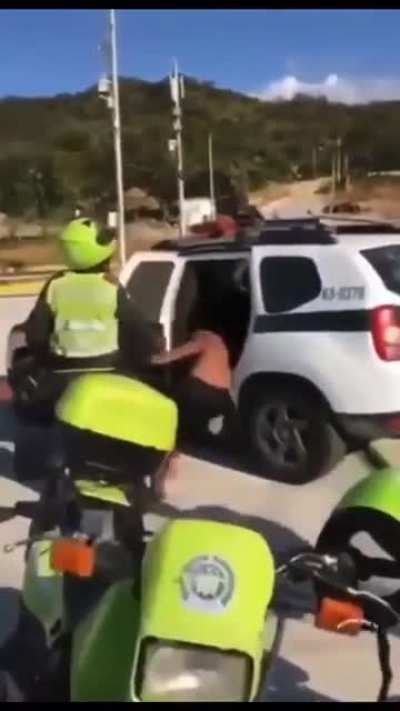 HMFT after i got hit by a rock and police doesent care.