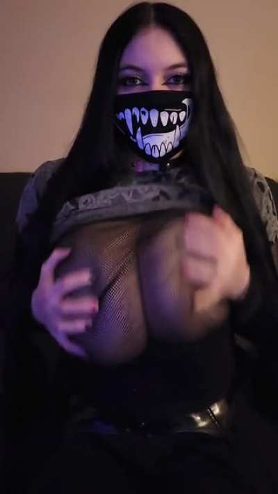 Playful tiddy drops [OC]