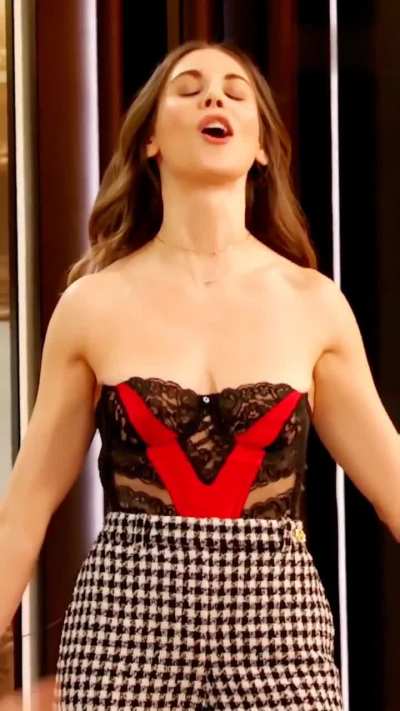 Alison Brie