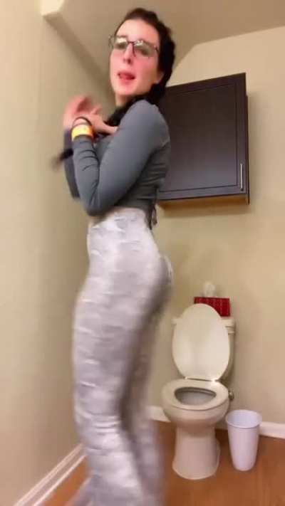 Jiggle