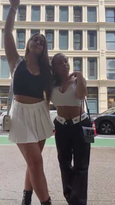 🤤