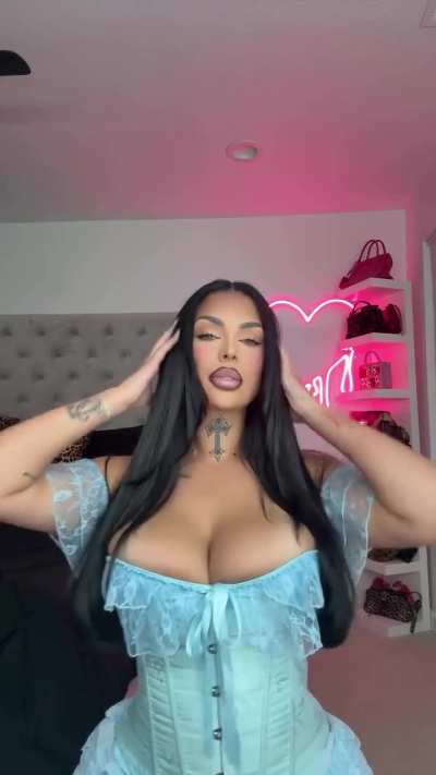 GORGEOUS