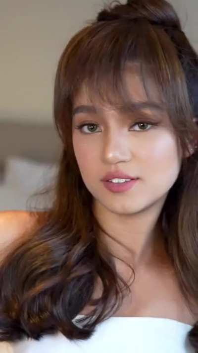 Belle Mariano