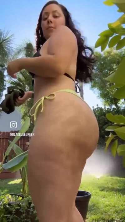 Fine PAWG