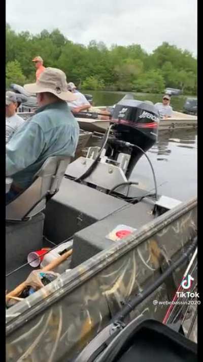 Stopping the boat for a quick snack