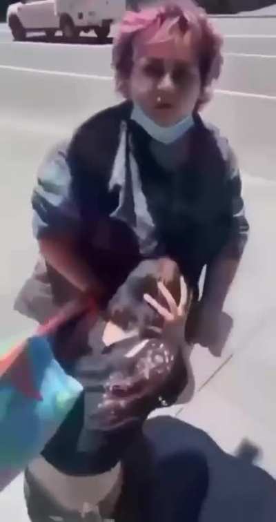 Man assaults group of Teenagers after they confront him for fatshaming