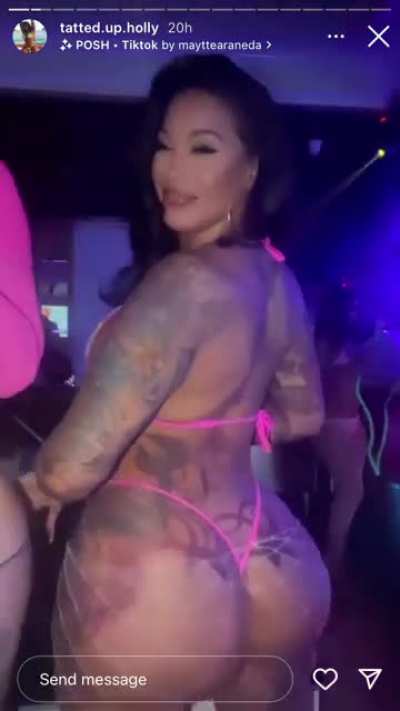 Tattedupholly