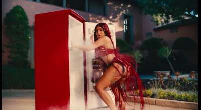 Cardi B Bongos