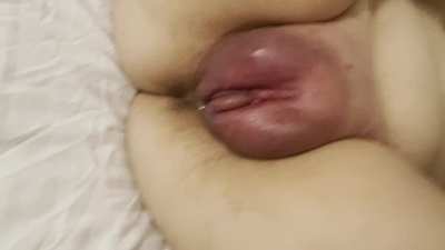 obsessed with how my pussy “melts” out of the cup like jello being taken out of the mold