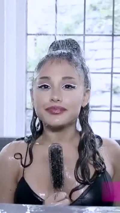 Lady Gaga and Ariana Grande promoting their song