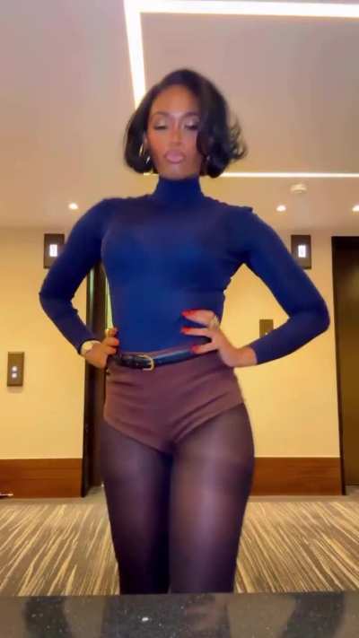 Nafessa Williams