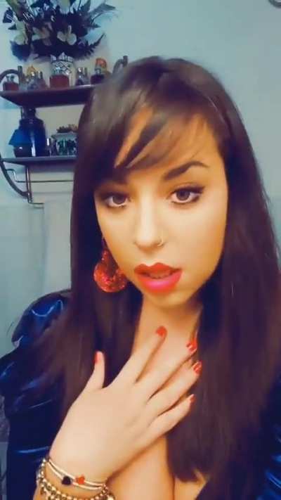debbypandina su tiktok, guardate che tettone